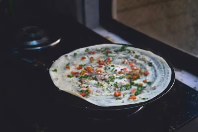 Mix Veg Uttapam Dosa