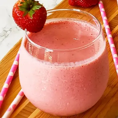 Strawberry Lassi